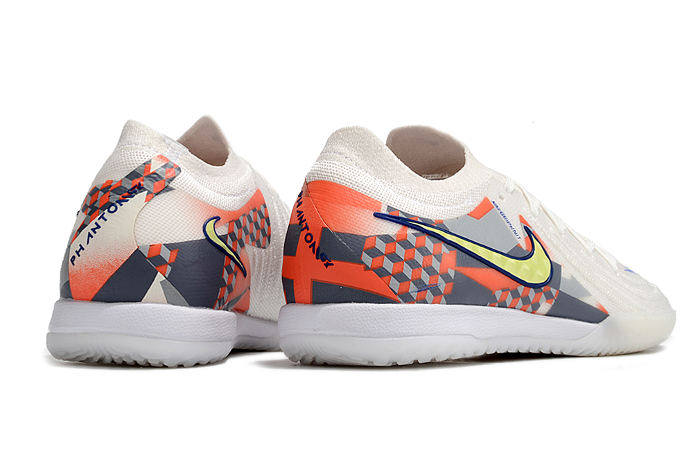 Chuteira Nike Futsal – Branco com Laranja e Amarelo