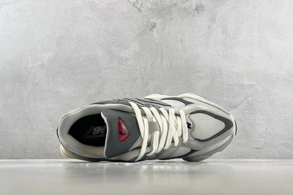 New Balance 9060 – Cinza & Bege