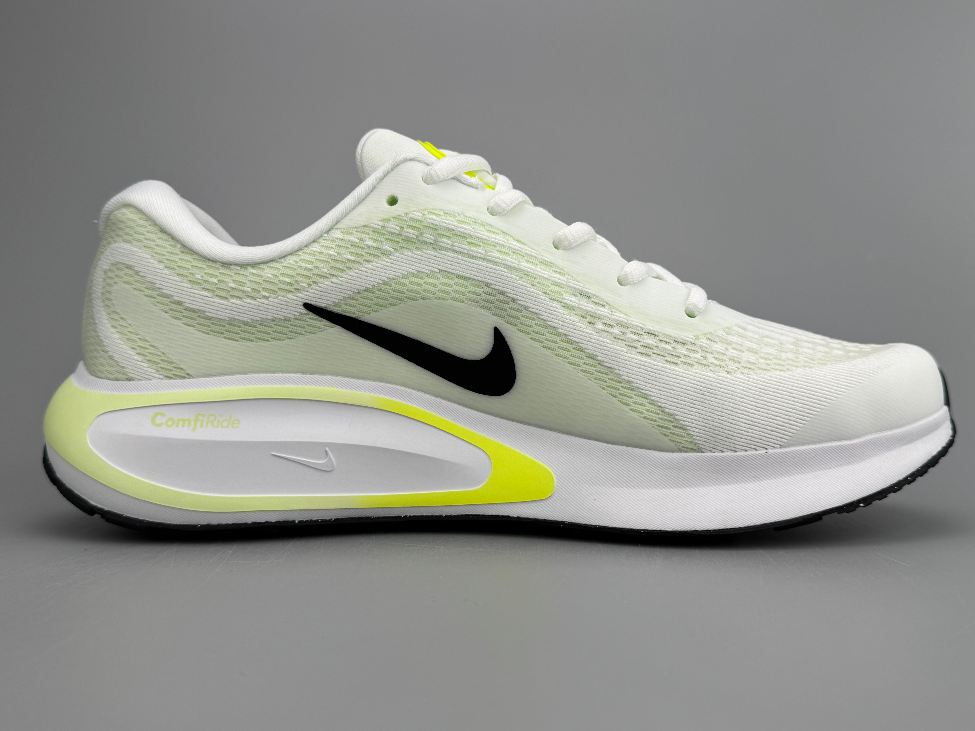 Tênis Journey Run Pro – Branco com Verde Neon