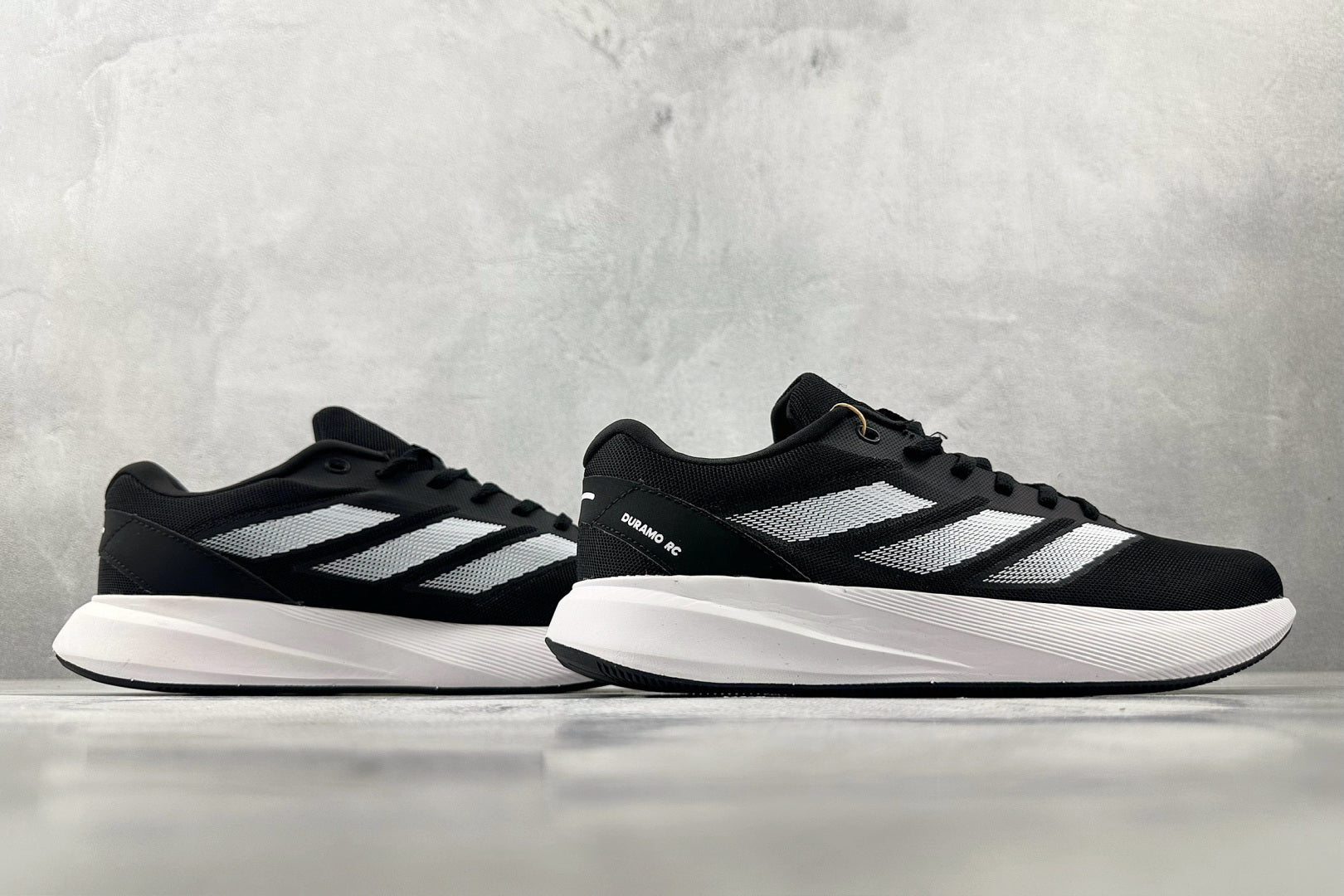 Tênis Running Urban Pro – Preto com Branco