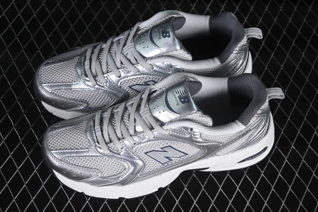 New Balance 530 – Prata com Azul