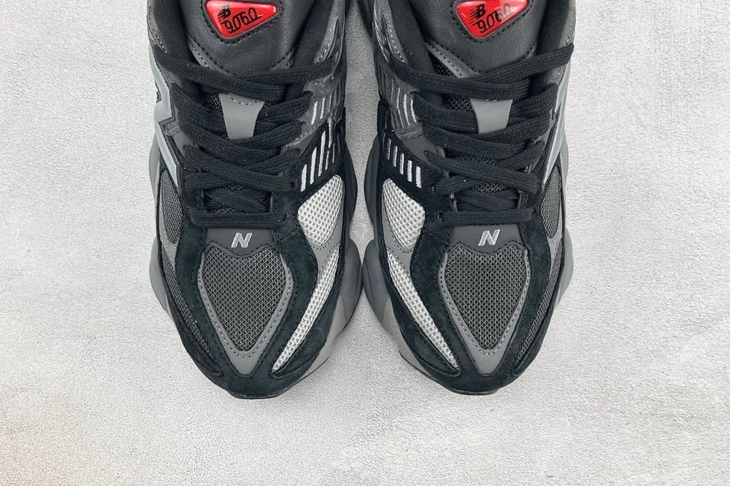 New Balance 9060 – Cinza Escuro