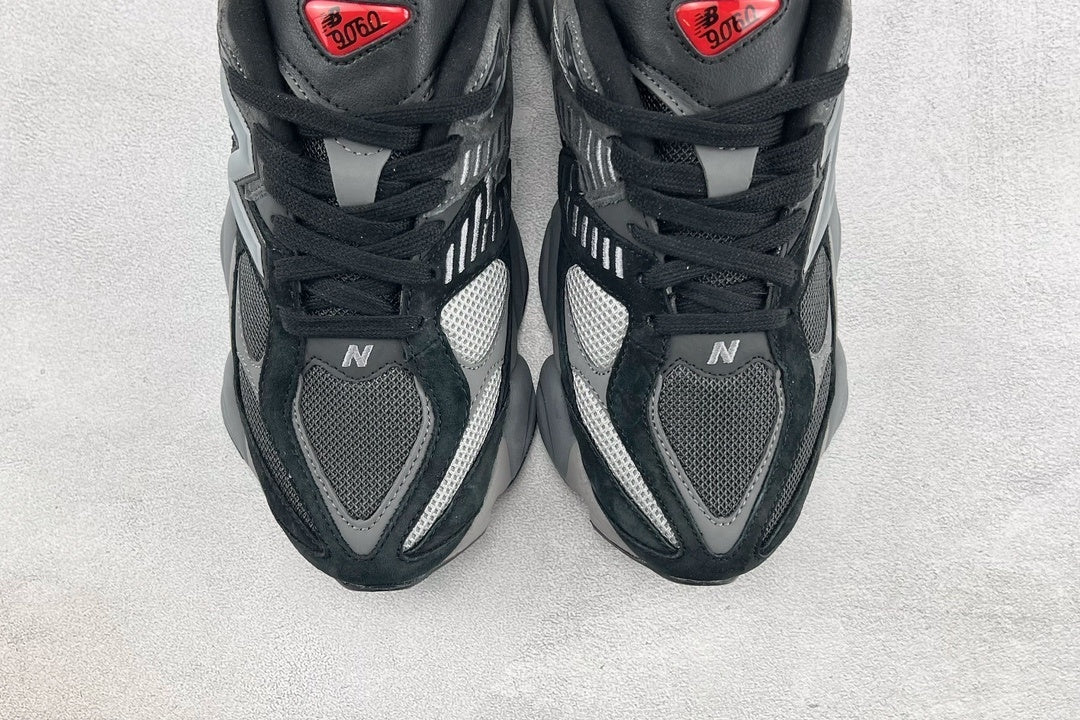 New Balance 9060 – Cinza Escuro