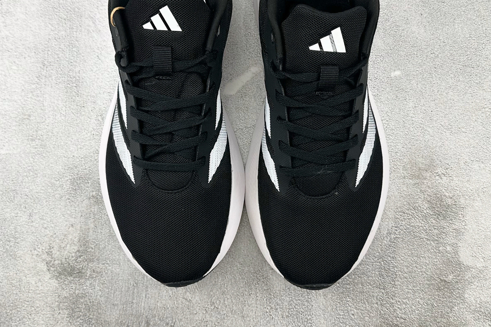 Tênis Running Urban Pro – Preto com Branco