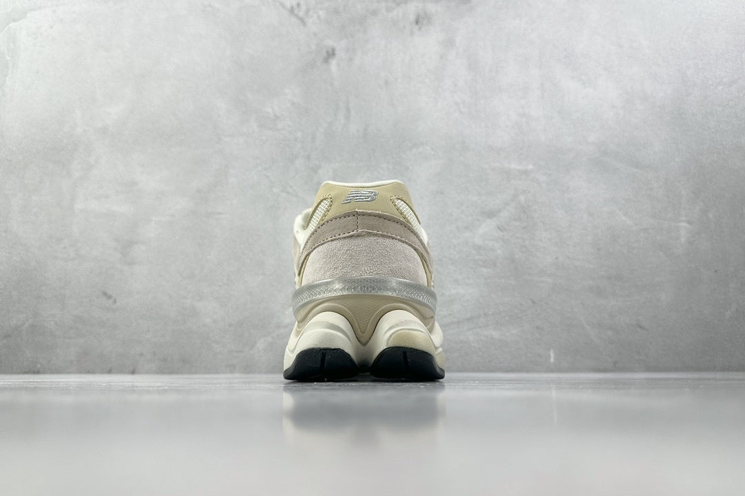 New Balance 9060 – Bege