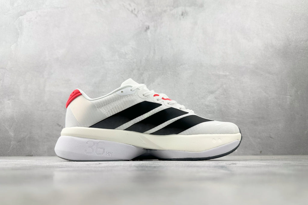 Tênis Performance Pro 3D LightStrike – Branco com Preto e Vermelho